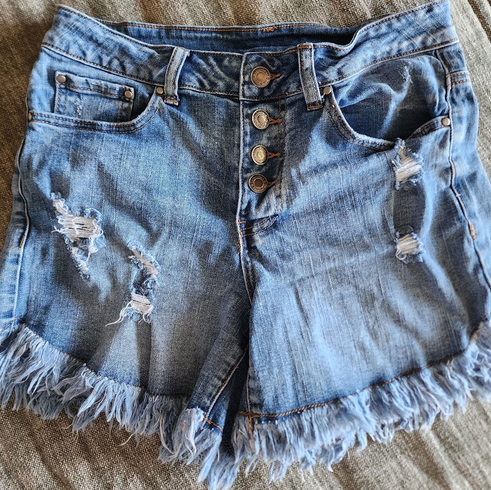 Grace and Lace girlfriend denim shorts size 6